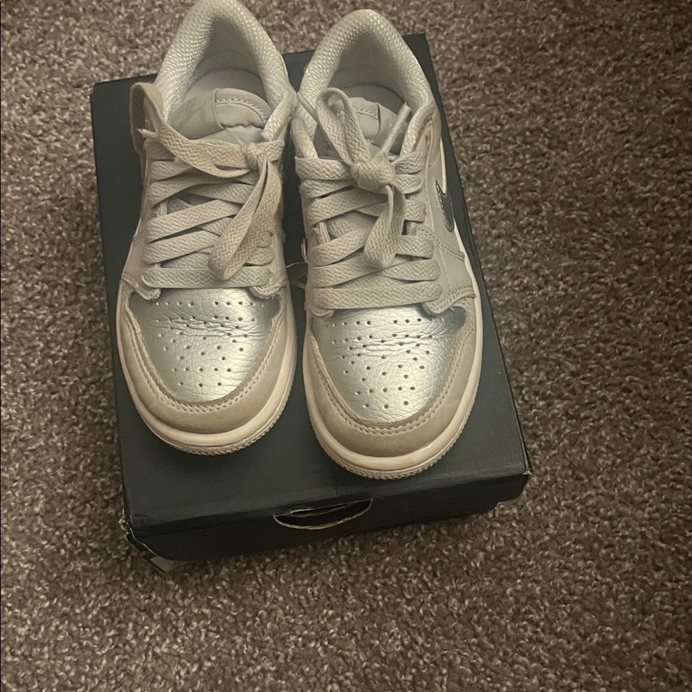 Jordan 1